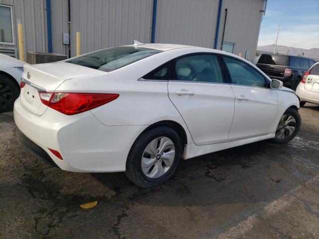 5NPEB4AC7EH819601 - 2014 HYUNDAI SONATA GLS WHITE photo 3