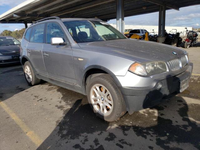 WBXPA73495WC47286 - 2005 BMW X3 2.5I SILVER photo 4