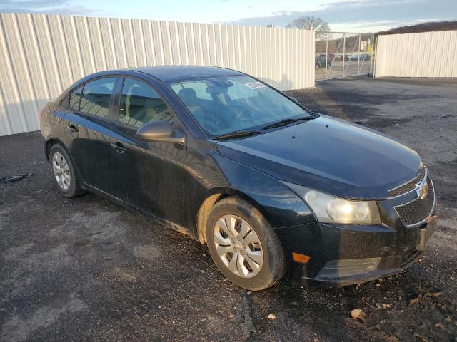 1G1PA5SHXD7254736 - 2013 CHEVROLET CRUZE LS BLACK photo 4