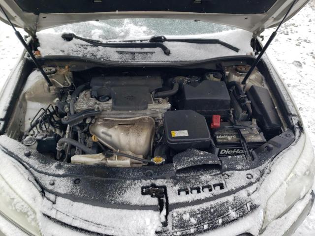 4T4BF1FK2GR519853 - 2016 TOYOTA CAMRY LE GOLD photo 11