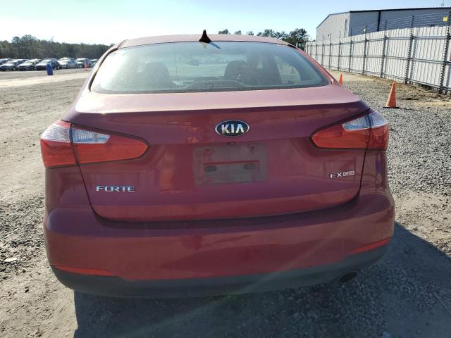 KNAFX4A86G5485661 - 2016 KIA FORTE EX RED photo 6