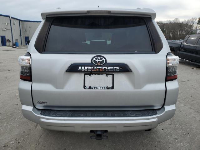 JTEBU5JR5J5548650 - 2018 TOYOTA 4RUNNER SR5/SR5 PREMIUM ვერცხლისფერი ფოტო 6