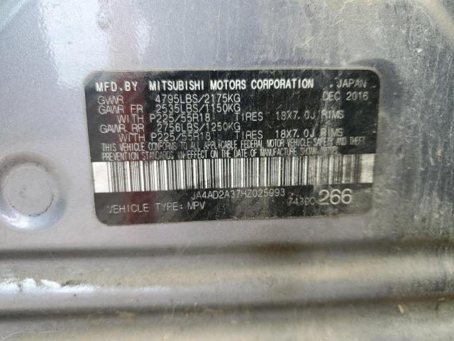 JA4AD2A37HZ025993 - 2017 MITSUBISHI OUTLANDER ES SILVER photo 12