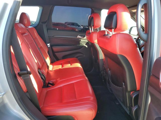 1C4RJEAG6JC172479 - 2018 JEEP GRAND CHEROKEE LAREDO Gümüş foto 11