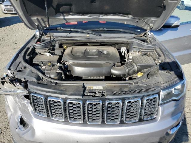 1C4RJEAG6JC172479 - 2018 JEEP GRAND CHEROKEE LAREDO Gümüş foto 12