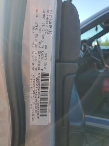 1C4RJEAG6JC172479 - 2018 JEEP GRAND CHEROKEE LAREDO Gümüş foto 13