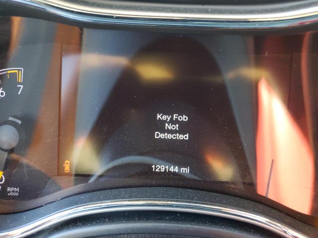 1C4RJEAG6JC172479 - 2018 JEEP GRAND CHEROKEE LAREDO Gümüş foto 9