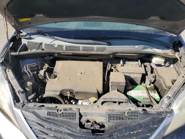 5TDKK3DC4DS329568 - 2013 TOYOTA SIENNA LE ნაცრისფერი ფოტო 12