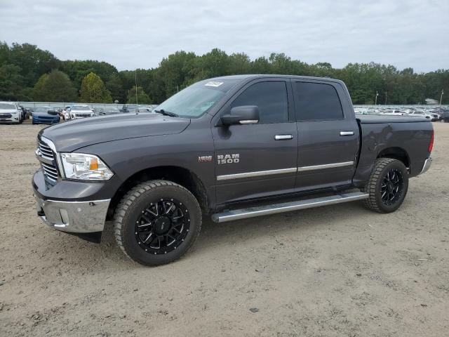 2014 RAM 1500 SLT, 