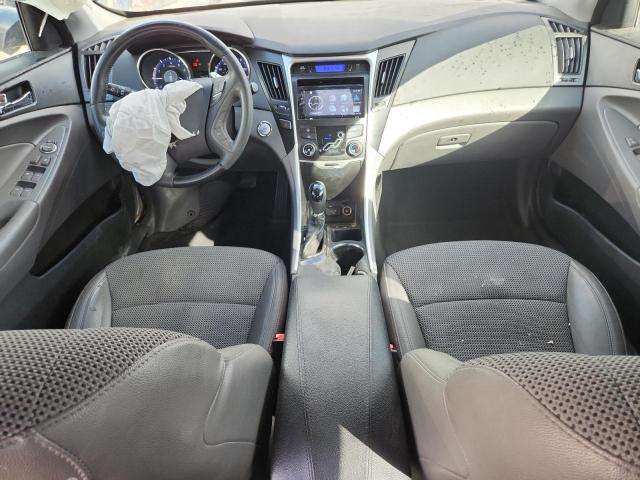 5NPEC4AC7CH324468 - 2012 HYUNDAI SONATA SE GRAY photo 8