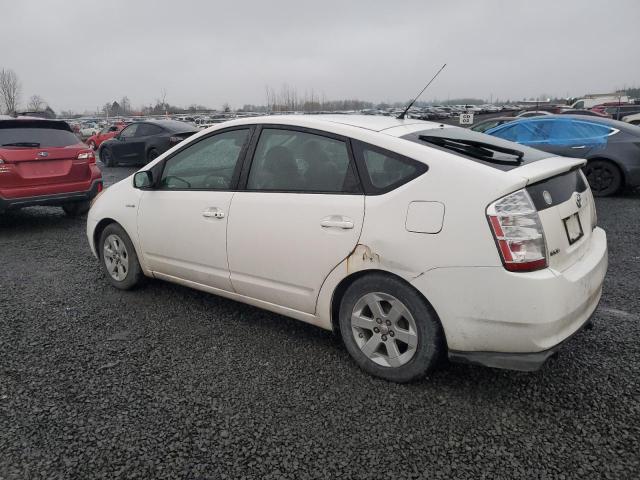 JTDKB20U273227832 - 2007 TOYOTA PRIUS WHITE photo 2