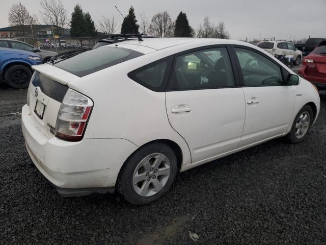 JTDKB20U273227832 - 2007 TOYOTA PRIUS WHITE photo 3