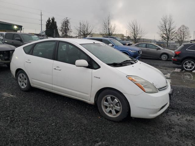 JTDKB20U273227832 - 2007 TOYOTA PRIUS WHITE photo 4