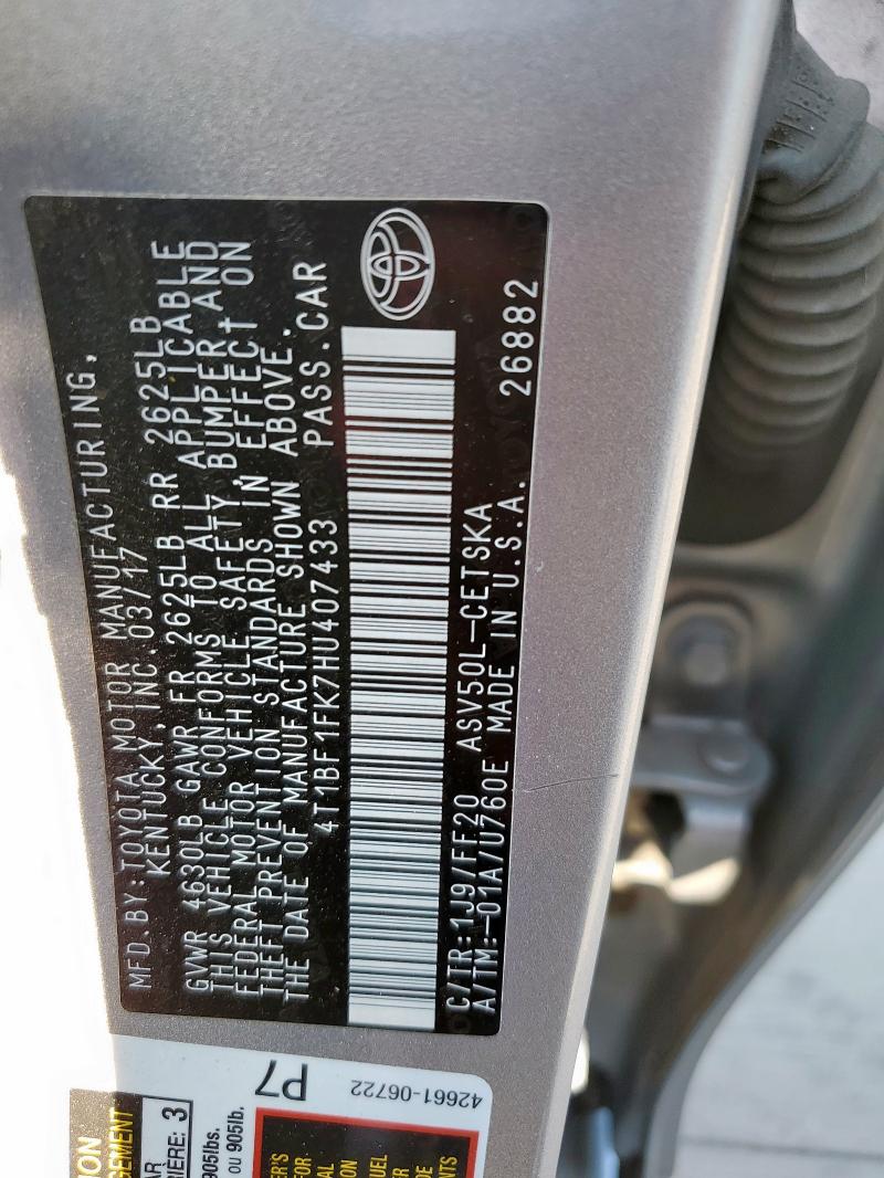 4T1BF1FK7HU407433 - 2017 TOYOTA CAMRY LE ვერცხლისფერი ფოტო 12