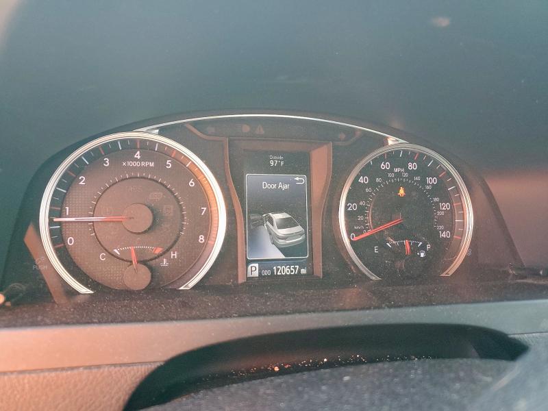 4T1BF1FK7HU407433 - 2017 TOYOTA CAMRY LE ვერცხლისფერი ფოტო 9