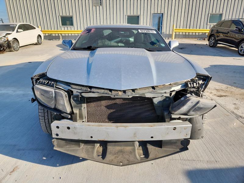 2G1FC1E31C9100377 - 2012 CHEVROLET CAMARO LT 银色 照片 5