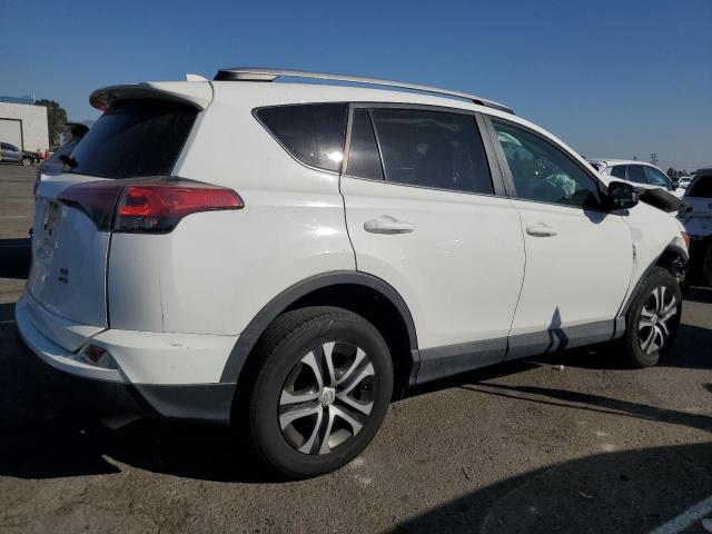 2T3BFREV9GW533325 - 2016 TOYOTA RAV4 LE WHITE photo 3