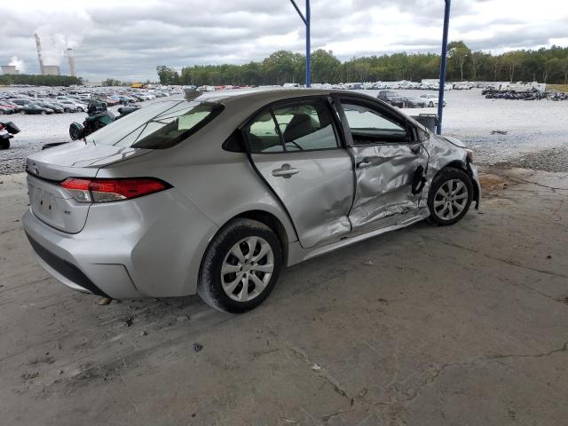 JTDEPRAE2LJ102706 - 2020 TOYOTA COROLLA LE SILVER photo 3