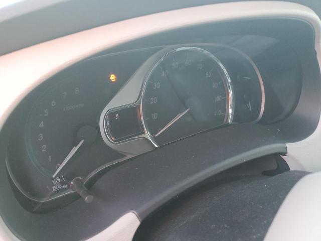 5TDYK3DC5DS374710 - 2013 TOYOTA SIENNA XLE ვერცხლისფერი ფოტო 9