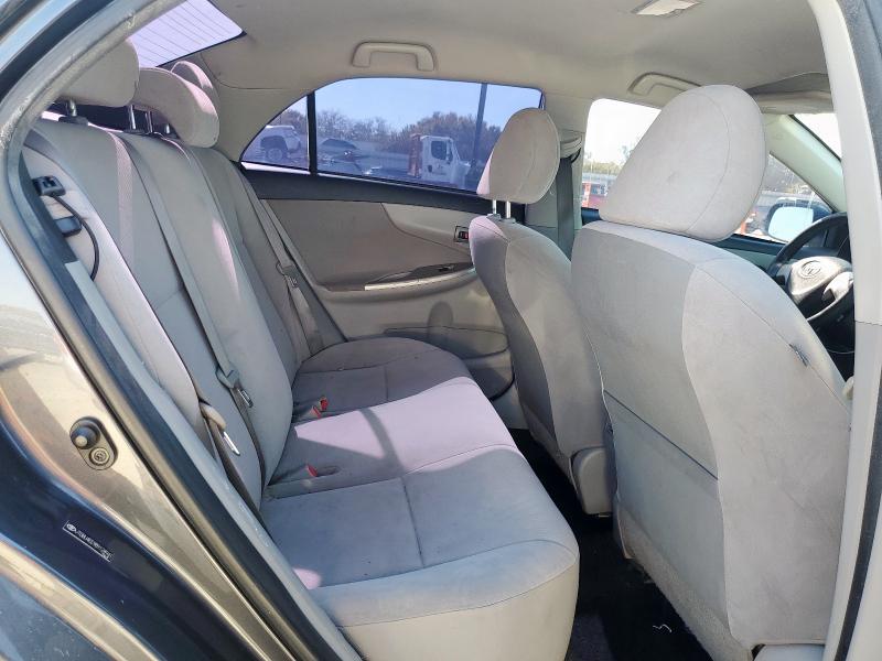 JTDBU4EE9B9128941 - 2011 TOYOTA COROLLA BASE 灰色 照片 10