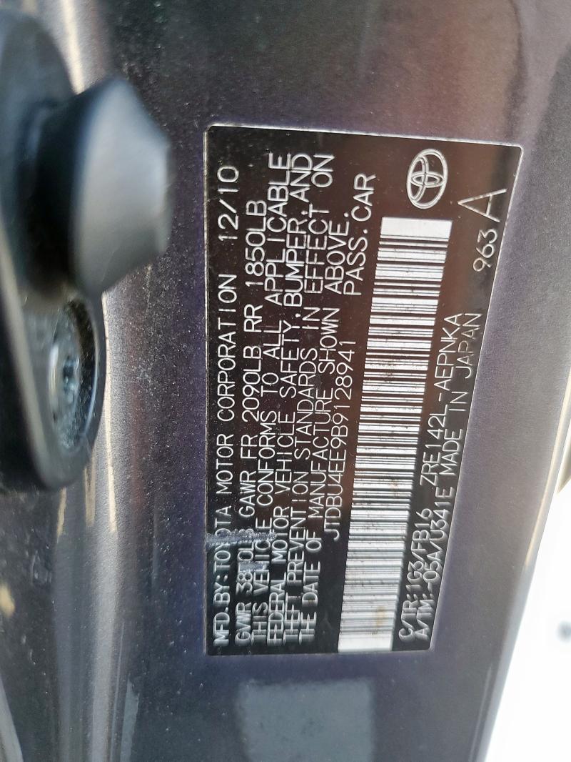 JTDBU4EE9B9128941 - 2011 TOYOTA COROLLA BASE 灰色 照片 12