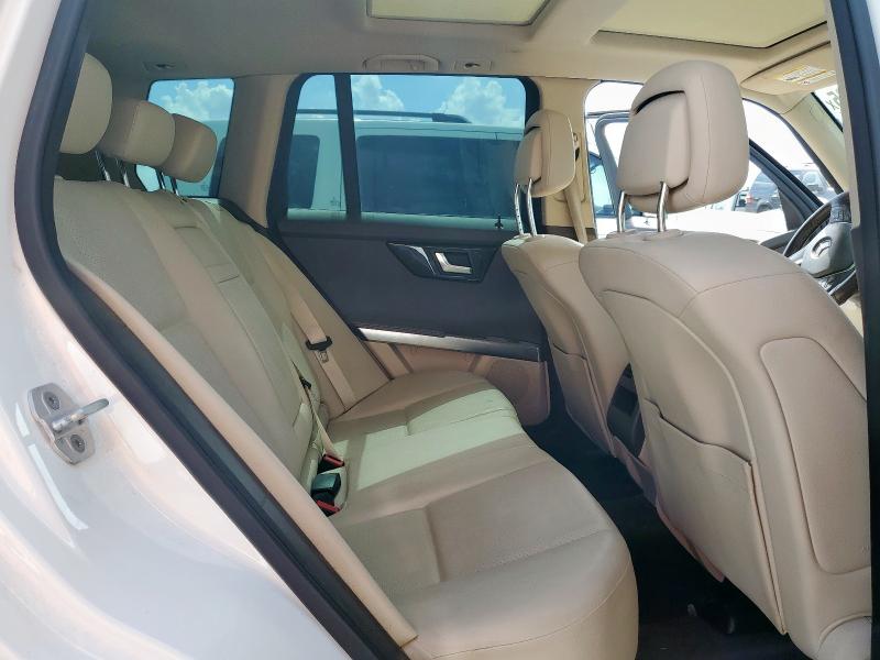 WDCGG5HB2FG365190 - 2015 MERCEDES-BENZ GLK 350 WHITE photo 11