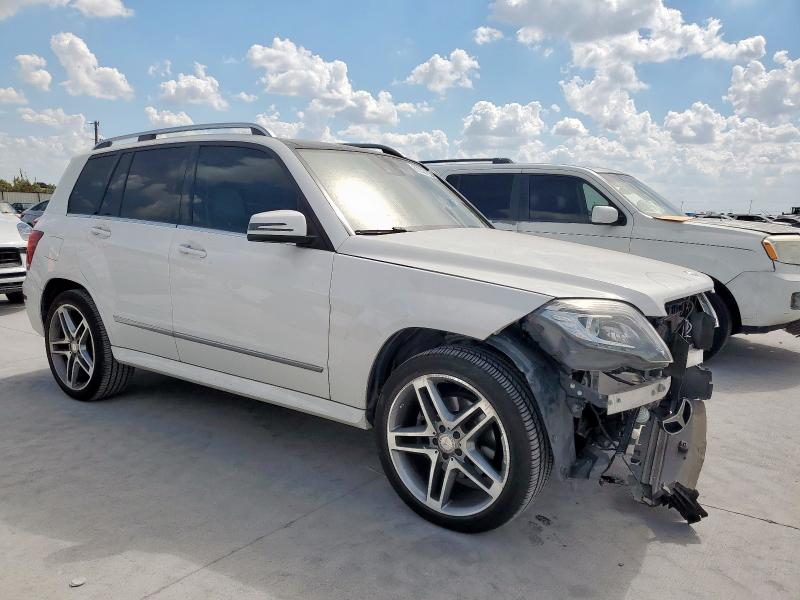 WDCGG5HB2FG365190 - 2015 MERCEDES-BENZ GLK 350 WHITE photo 4