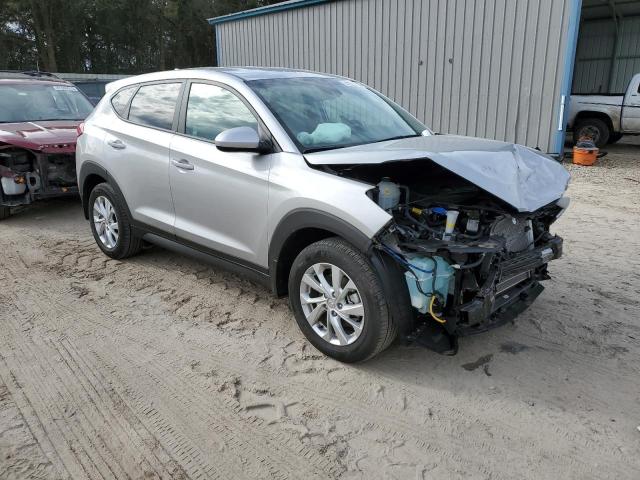 KM8J23A45LU080745 - 2020 HYUNDAI TUCSON SE SILVER photo 4