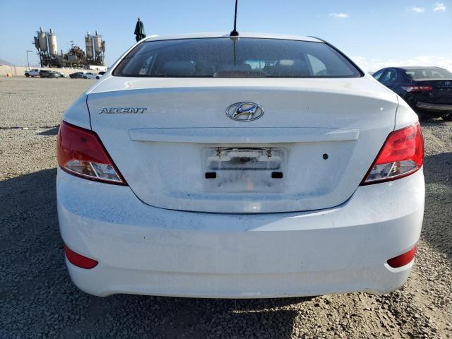KMHCT4AE8GU977293 - 2016 HYUNDAI ACCENT SE WHITE photo 6