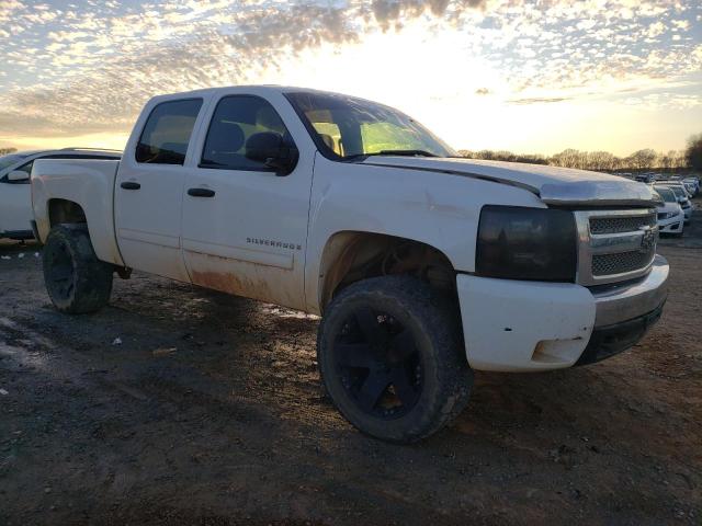 3GCEC13C69G152155 - 2009 CHEVROLET SILVERADO C1500 WHITE photo 4