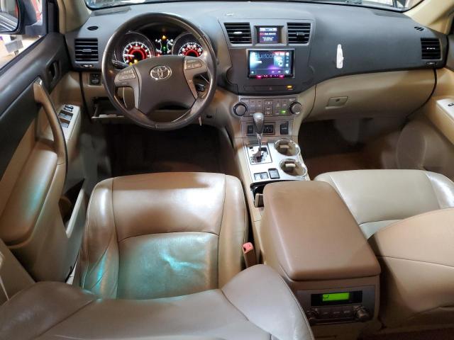 5TDJK3EH7AS040797 - 2010 TOYOTA HIGHLANDER SE BLACK photo 8