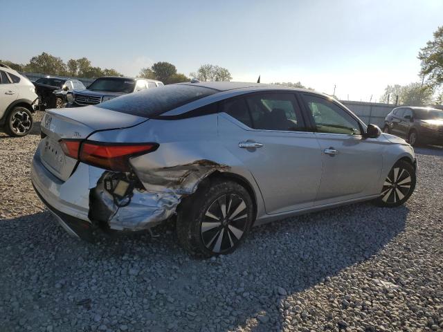 1N4BL4EVXKC241731 - 2019 NISSAN ALTIMA SL SILVER photo 3