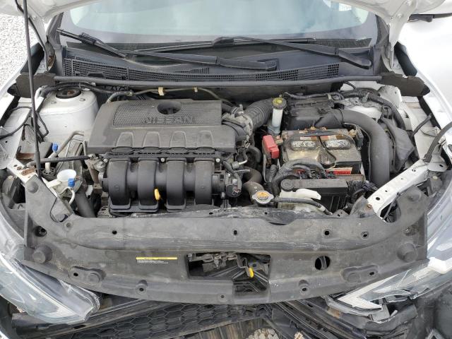 3N1AB7AP6JY288202 - 2018 NISSAN SENTRA S 白色 照片 11