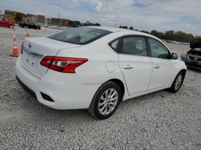 3N1AB7AP6JY288202 - 2018 NISSAN SENTRA S 白色 照片 3