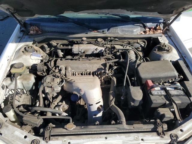 JT2BG22K8Y0418325 - 2000 TOYOTA CAMRY CE თეთრი ფოტო 11