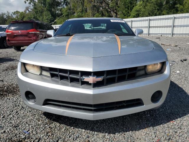 2G1FA1ED9B9118798 - 2011 CHEVROLET CAMARO LS SILVER photo 5