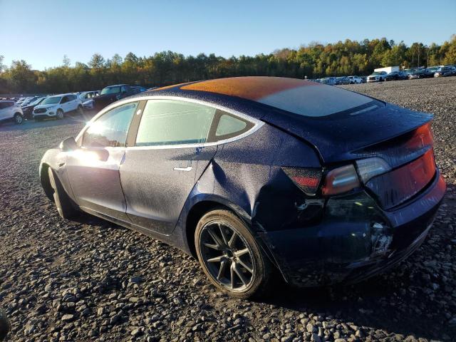 5YJ3E1EA1JF045490 - 2018 TESLA MODEL 3 BLUE photo 2