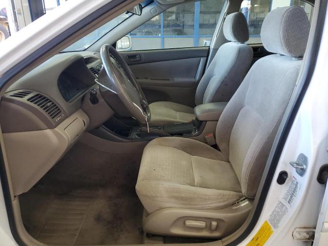 JTDBE30KX20026539 - 2002 TOYOTA CAMRY LE 白色 照片 7