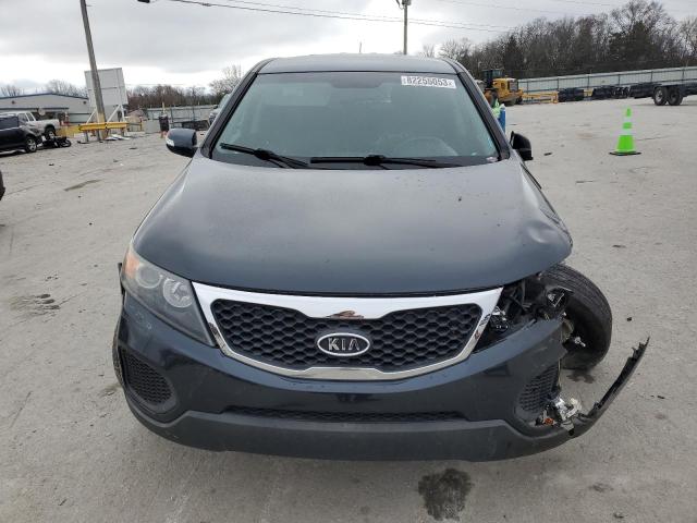 5XYKT3A10DG377095 - 2013 KIA SORENTO LX BLUE photo 5