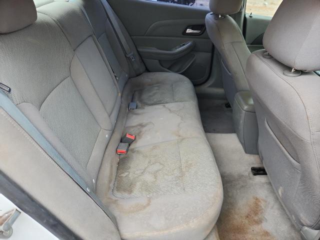 1G11B5SL8EF211351 - 2014 CHEVROLET MALIBU LS WHITE photo 10