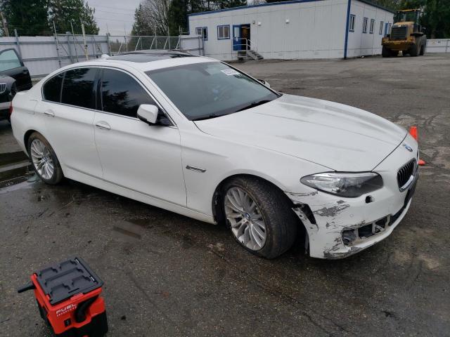 WBA5A7C52ED616637 - 2014 BMW 528 XI WHITE photo 4