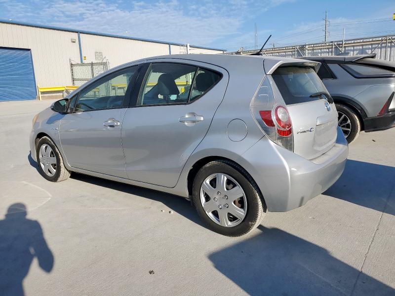JTDKDTB33C1501050 - 2012 TOYOTA PRIUS C SILVER photo 2