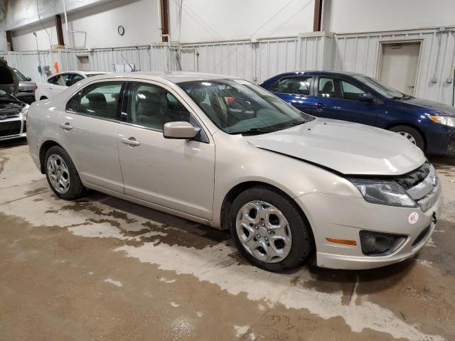 3FAHP0HAXAR275572 - 2010 FORD FUSION SE TAN photo 4