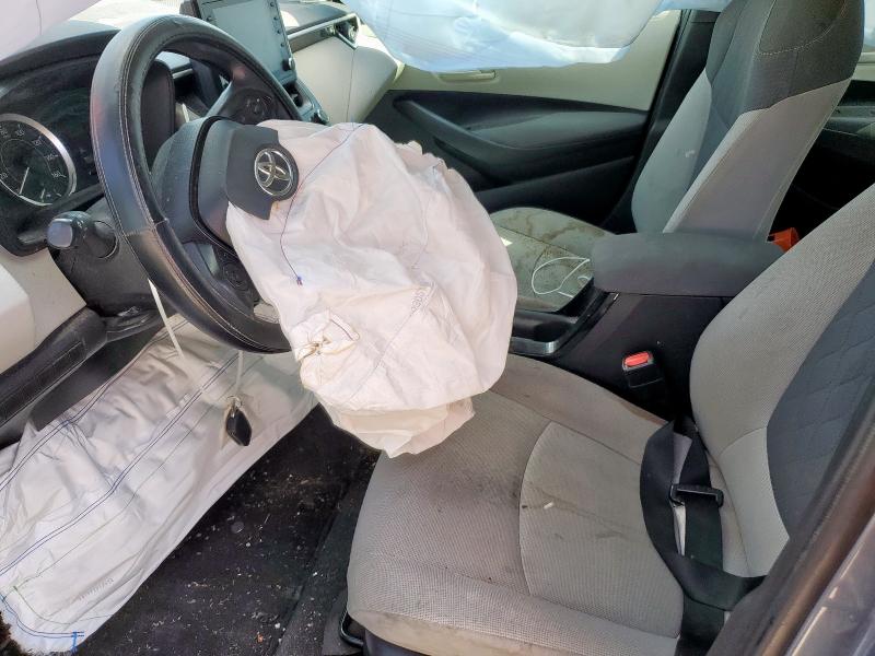 5YFEPMAE4NP318817 - 2022 TOYOTA COROLLA LE GRAY photo 7