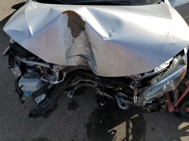 2T1BURHE6KC135073 - 2019 TOYOTA COROLLA L 银色 照片 11