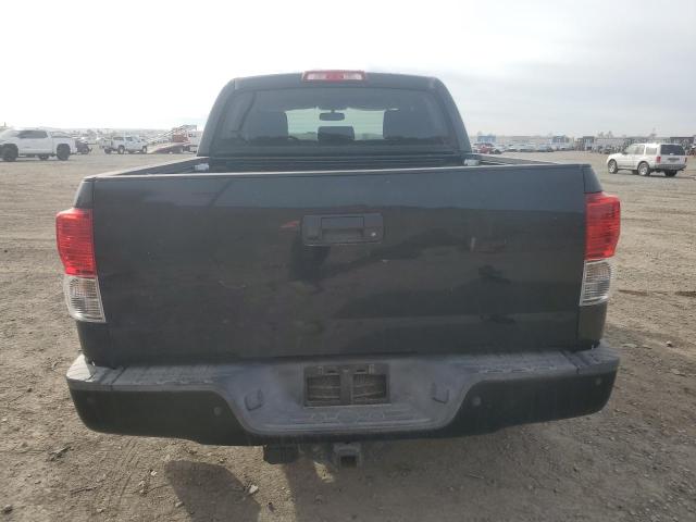 5TFDY5F11DX270908 - 2013 TOYOTA TUNDRA CREWMAX SR5 BLACK photo 6