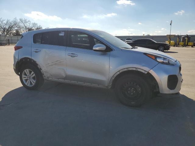 KNDPM3AC2J7455745 - 2018 KIA SPORTAGE LX SILVER photo 4