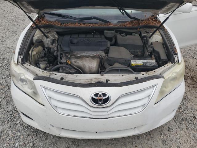 4T1BF3EKXBU620316 - 2011 TOYOTA CAMRY BASE WHITE photo 11