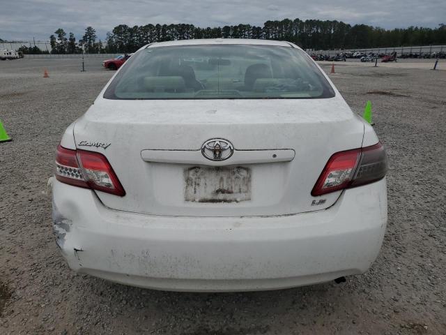 4T1BF3EKXBU620316 - 2011 TOYOTA CAMRY BASE WHITE photo 6