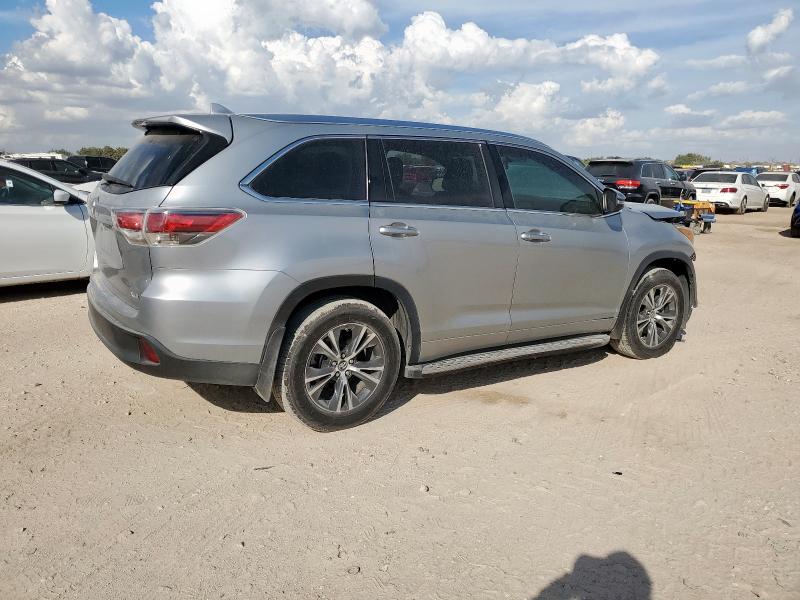 5TDKKRFH2GS154754 - 2016 TOYOTA HIGHLANDER XLE ვერცხლისფერი ფოტო 3
